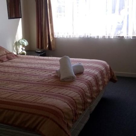 Cromwell Backpackers Pansiyon Dış mekan fotoğraf