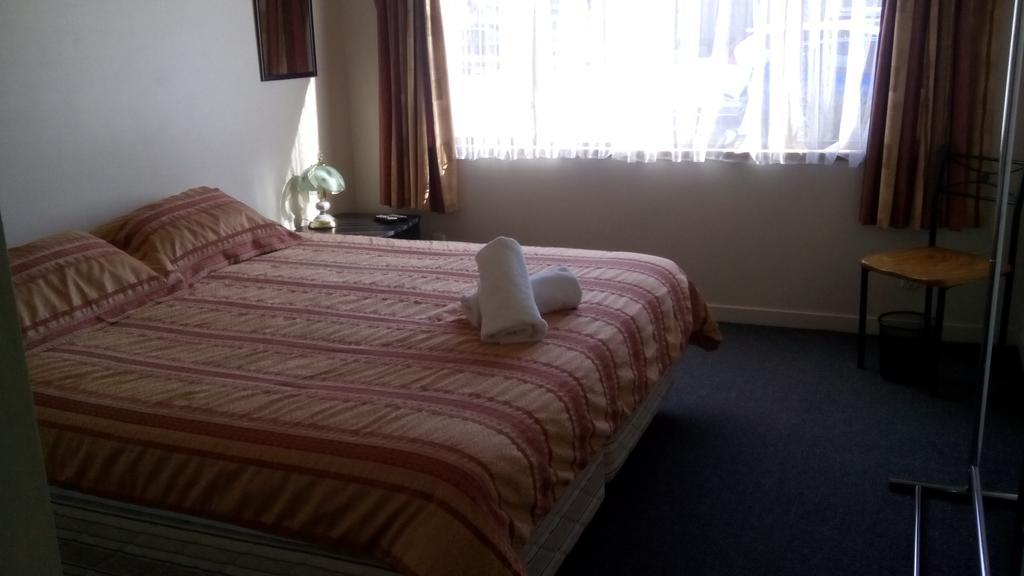 Cromwell Backpackers Pansiyon Dış mekan fotoğraf