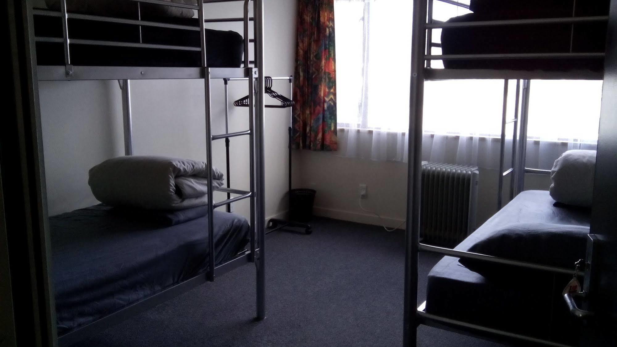 Cromwell Backpackers Pansiyon Dış mekan fotoğraf