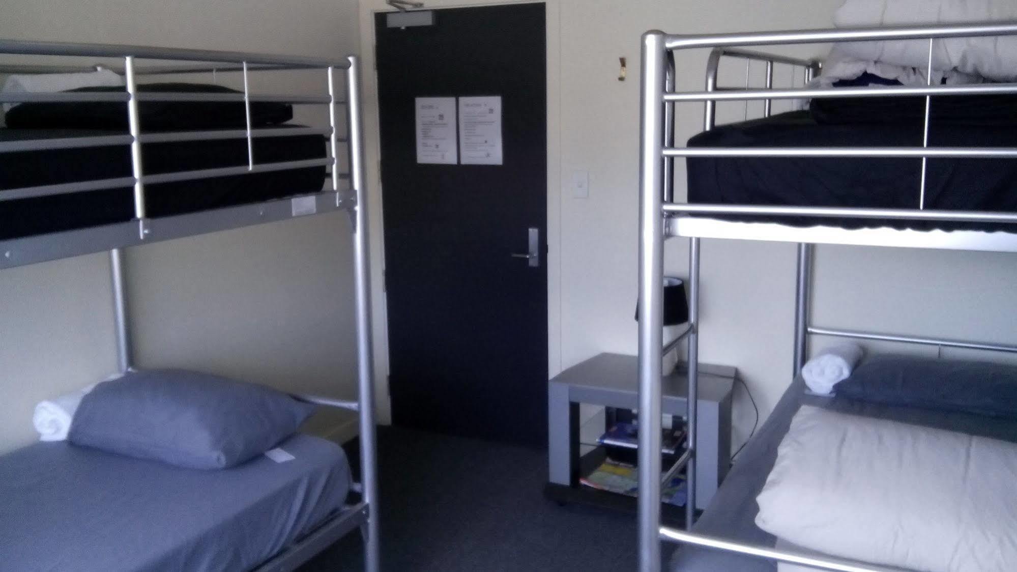 Cromwell Backpackers Pansiyon Dış mekan fotoğraf