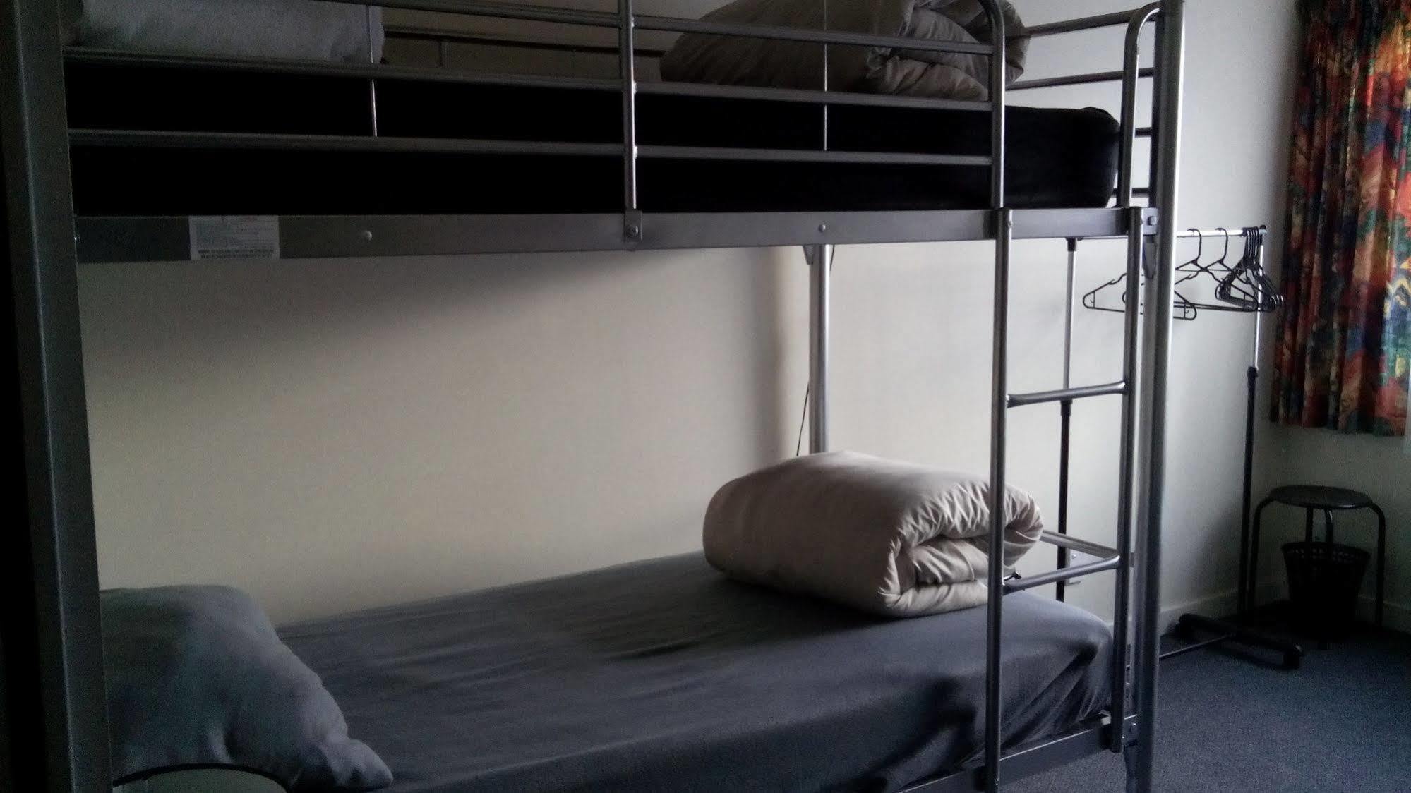 Cromwell Backpackers Pansiyon Dış mekan fotoğraf